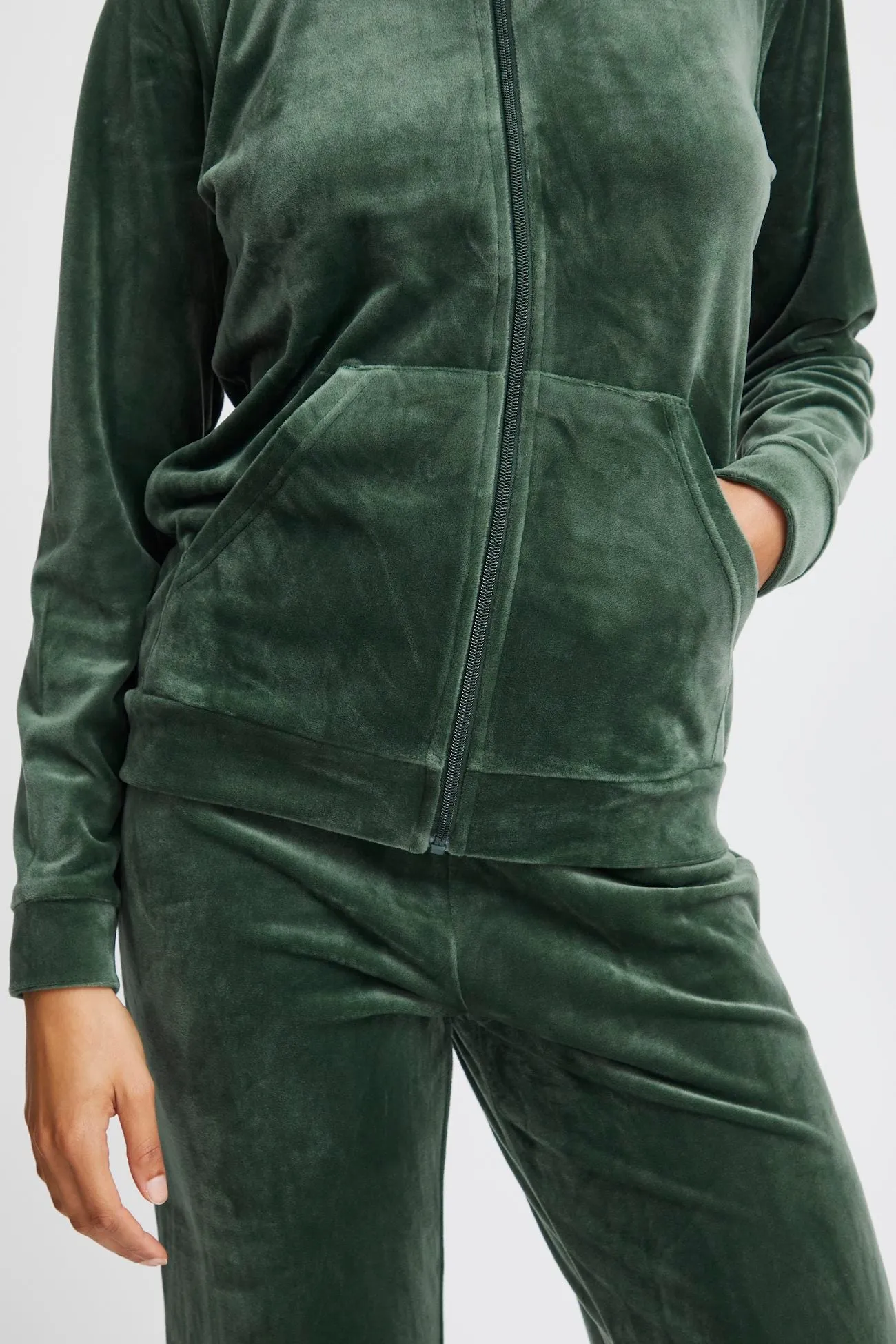 Bymitza Velvet Jogging Suit