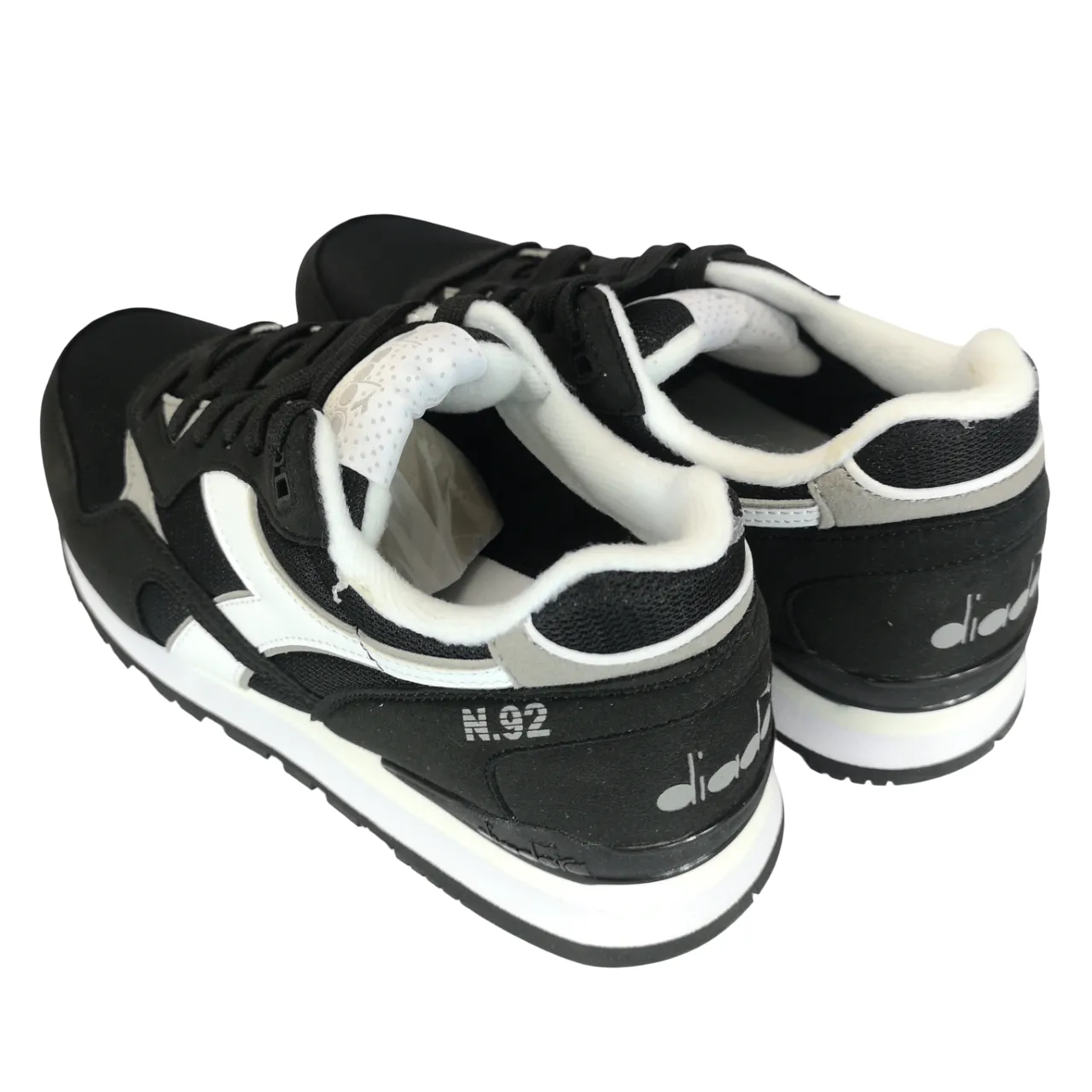 Diadora N92 Trainer Black Jogger Sneaker
