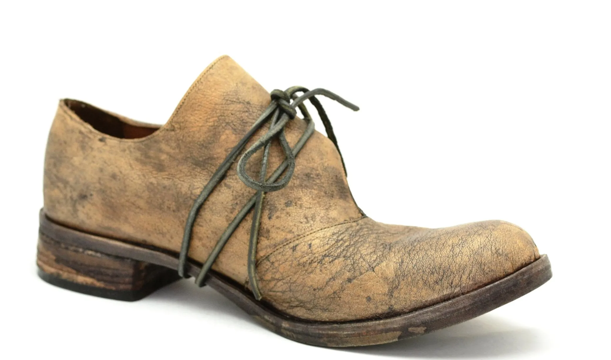 Foldover Shoe  |  bison stain
