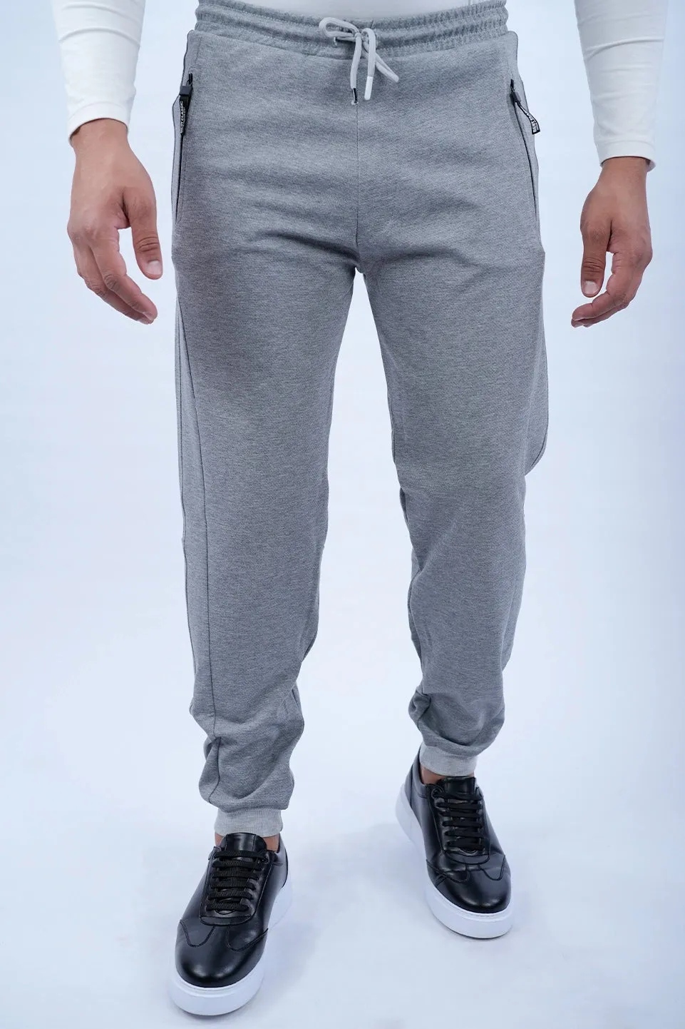 Grey Jogging With Zippered Closable Pockets