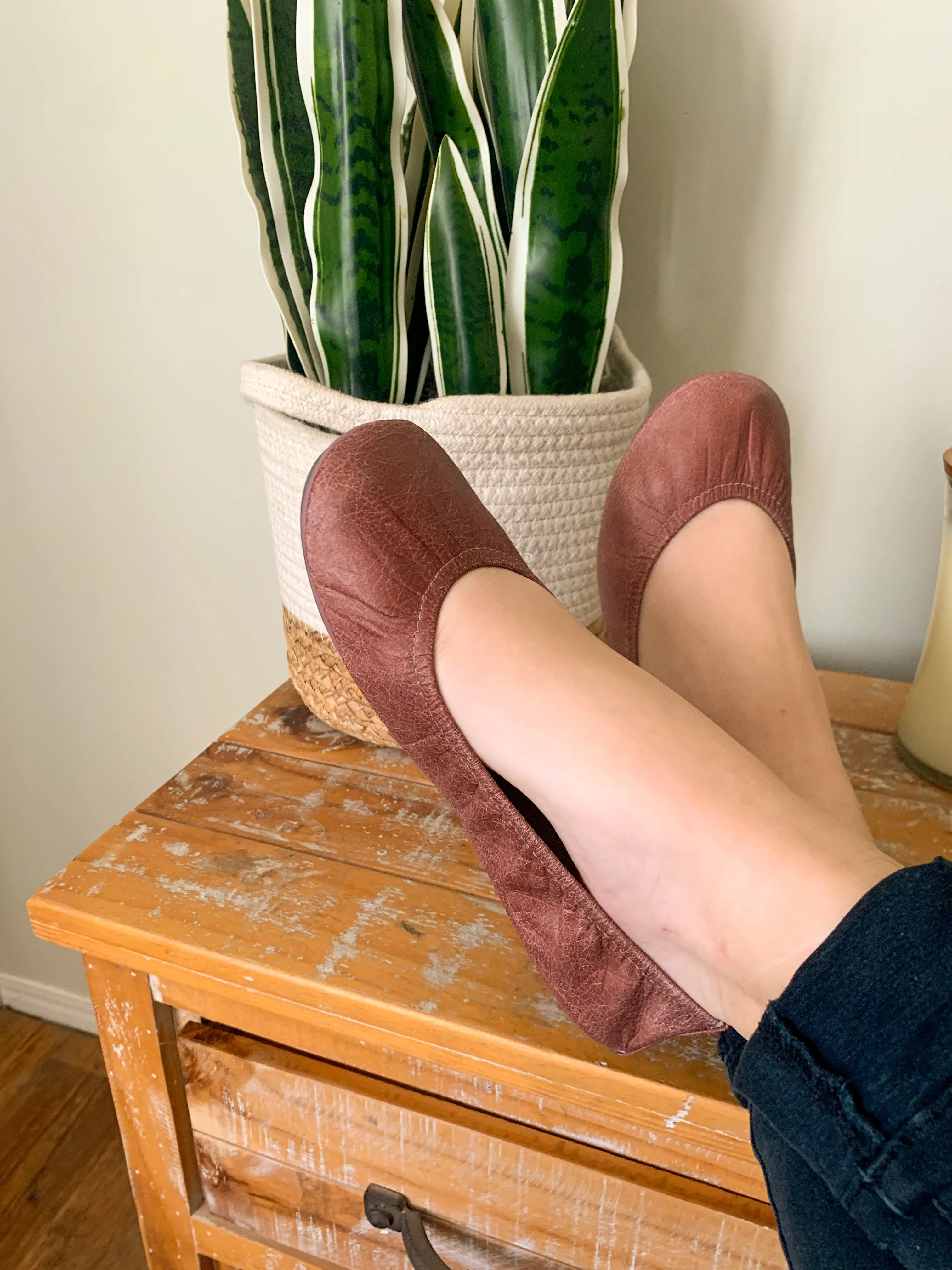 Mauve Oil Tanned